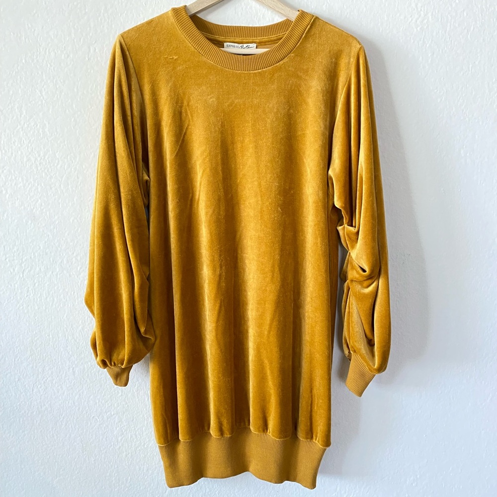 Yellow Velvet Long Sleeve Dress Never Been Worn